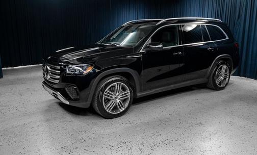 2025 Mercedes-Benz GLS 450 4MATIC