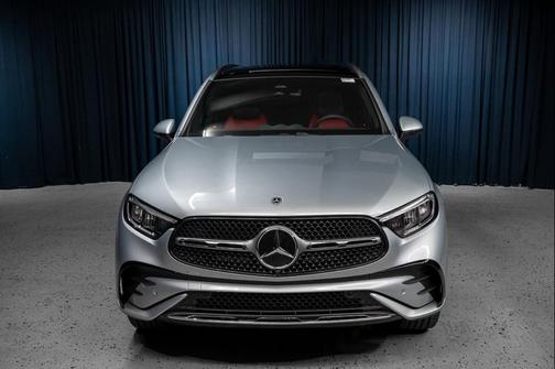 2026 Mercedes-Benz GLC 300 Base