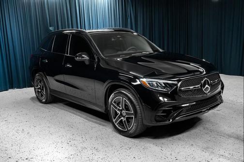 2025 Mercedes-Benz GLC 300 Base