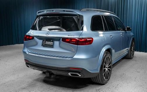 2025 Mercedes-Benz GLS 450 4MATIC