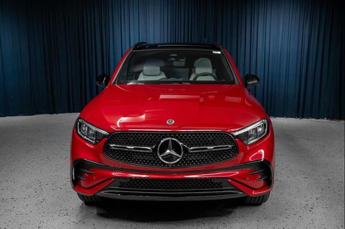 2025 Mercedes-Benz GLC 350e Base