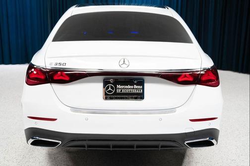 MANUFAKTUR Moonlight White Metallic 2026 Mercedes-Benz E-Class E 350