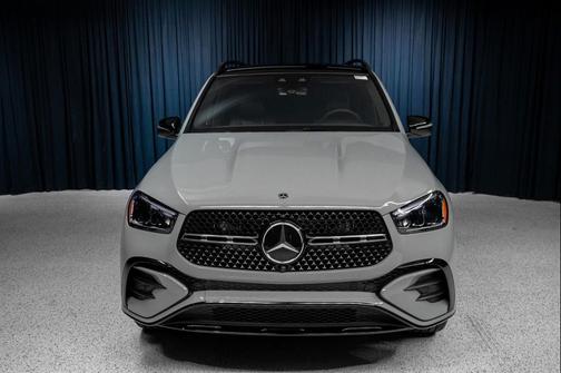 MANUFAKTUR Alpine Grey 2026 Mercedes-Benz GLE 450 4MATIC