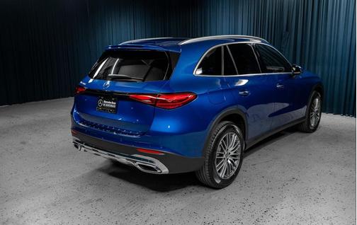 2026 Mercedes-Benz GLC 300 Base