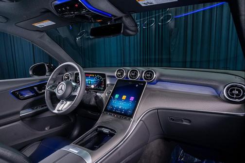 2026 Mercedes-Benz GLC 300 Base