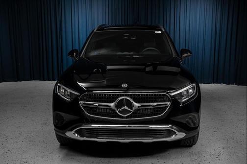 2026 Mercedes-Benz GLC 300 Base
