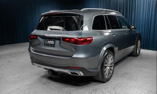 2025 Mercedes-Benz GLS 450 4MATIC