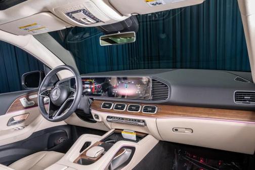 2025 Mercedes-Benz GLE 450e 4MATIC