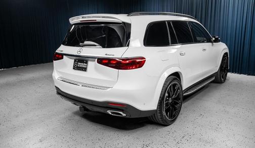 2026 Mercedes-Benz GLS 580 4MATIC