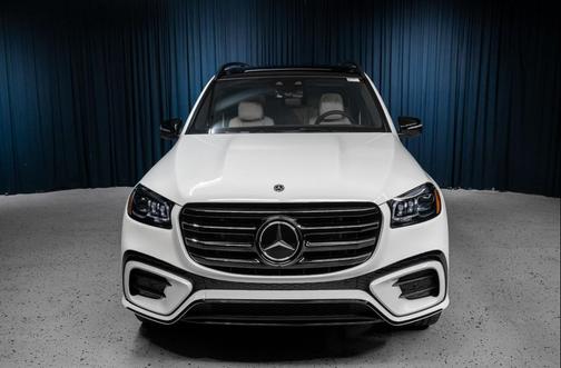2026 Mercedes-Benz GLS 580 4MATIC