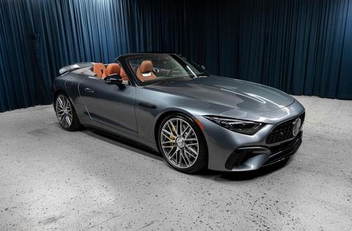 Selenite Grey Metallic 2022 Mercedes-Benz AMG SL 63 Base