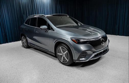 Selenite Grey Metallic 2026 Mercedes-Benz EQE 320+ EQE 320+