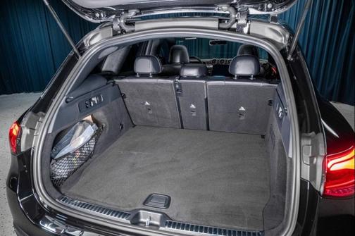 Obsidian Black Metallic 2026 Mercedes-Benz AMG GLC 43 4MATIC