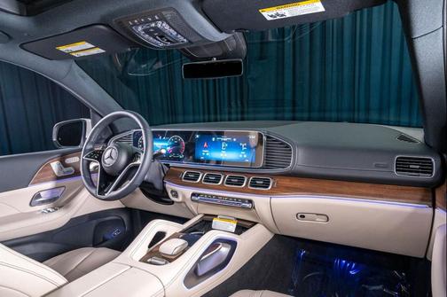 2025 Mercedes-Benz GLS 450 4MATIC