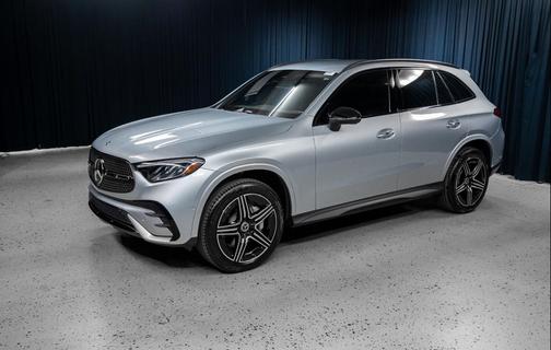Cirrus Silver Metallic 2026 Mercedes-Benz GLC 300 Base