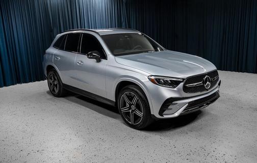 Cirrus Silver Metallic 2026 Mercedes-Benz GLC 300 Base