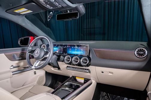 2025 Mercedes-Benz GLA 250 4MATIC