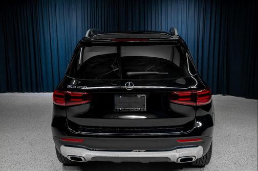 Night Black 2026 Mercedes-Benz GLB 250 Base