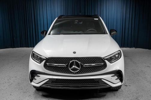 2025 Mercedes-Benz GLC 350e Base