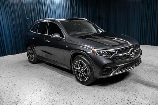 2025 Mercedes-Benz GLC 350e Base