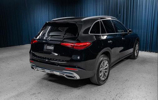 2026 Mercedes-Benz GLC 300 Base