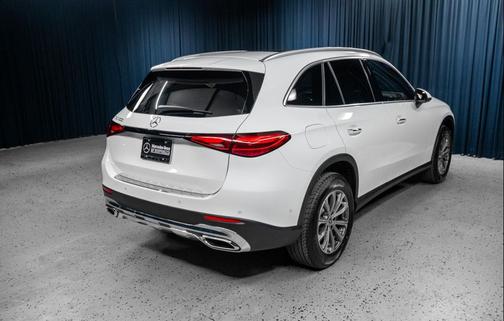 2026 Mercedes-Benz GLC 300 Base