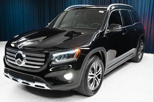 Night Black 2026 Mercedes-Benz GLB 250 Base