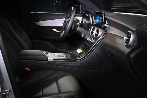 2022 Mercedes-Benz GLC 300 Base