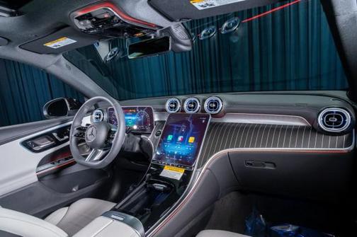 2025 Mercedes-Benz GLC 350e Base