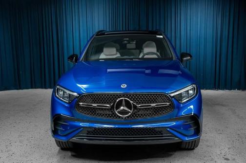 2025 Mercedes-Benz GLC 350e Base