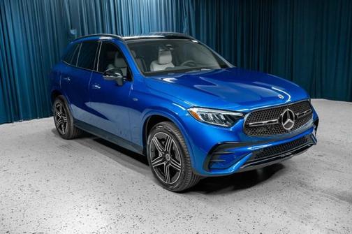 2025 Mercedes-Benz GLC 350e Base
