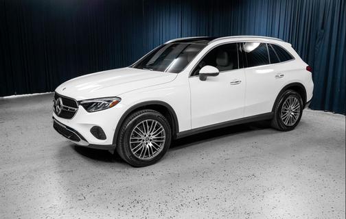 2025 Mercedes-Benz GLC 300 Base