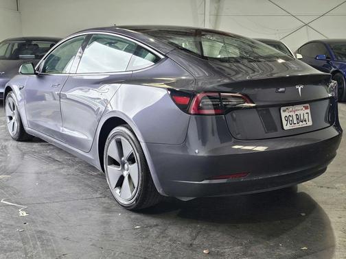 2023 Tesla Model 3 Standard Range