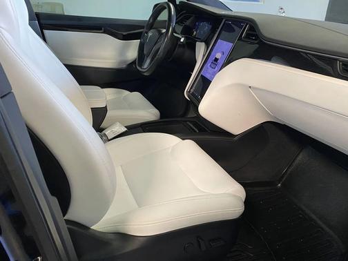 2020 Tesla Model X Long Range Plus Dual Motor All-Wheel Drive