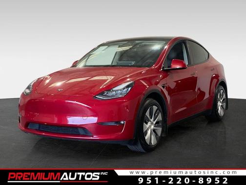 2022 Tesla Model Y Long Range Dual Motor All-Wheel Drive
