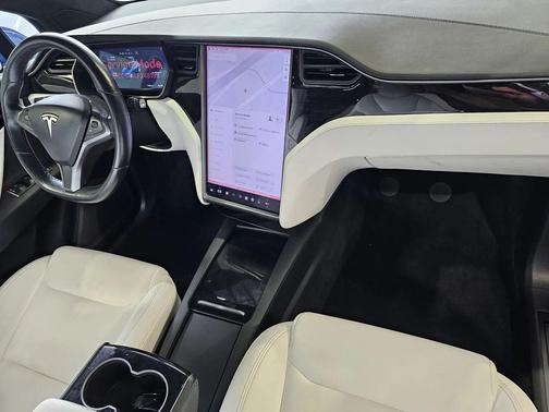 Deep Blue Metallic 2020 Tesla Model X