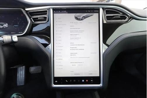 2016 Tesla Model S 70