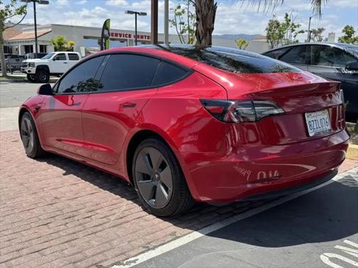2022 Tesla Model 3 Long Range