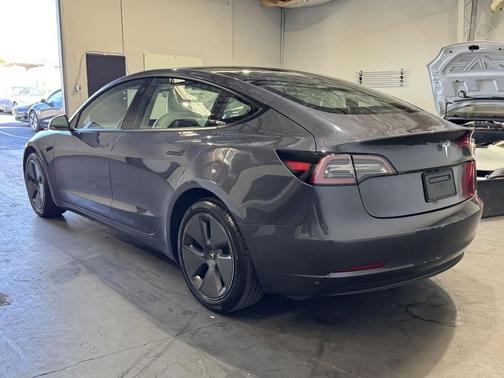 2023 Tesla Model 3 Standard Range