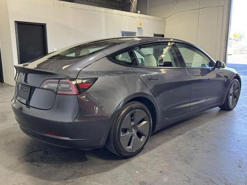 2023 Tesla Model 3 Standard Range