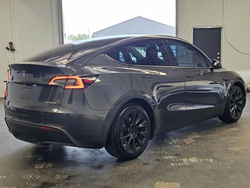 Midnight Silver Metallic 2020 Tesla Model Y Long Range Dual Motor All-Wheel Drive