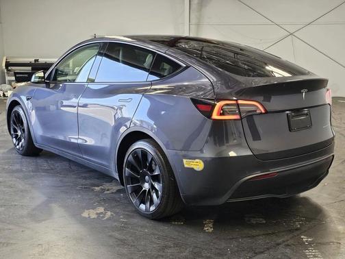 gray 2021 Tesla Model Y Long Range Dual Motor All-Wheel Drive