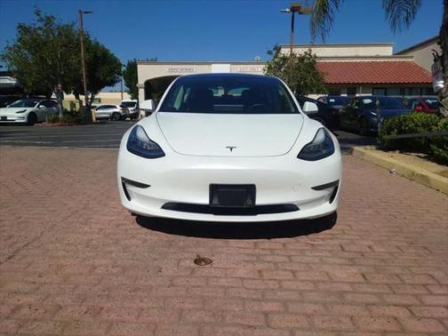 2020 Tesla Model 3 Long Range