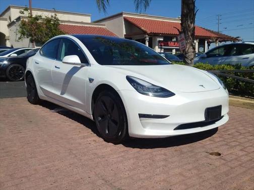 2020 Tesla Model 3 Long Range