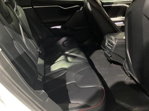 2014 Tesla Model S P85