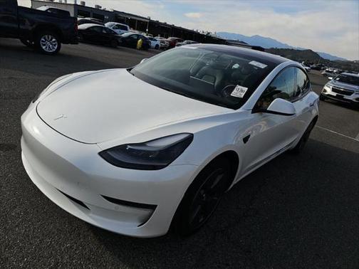 2022 Tesla Model 3 Long Range