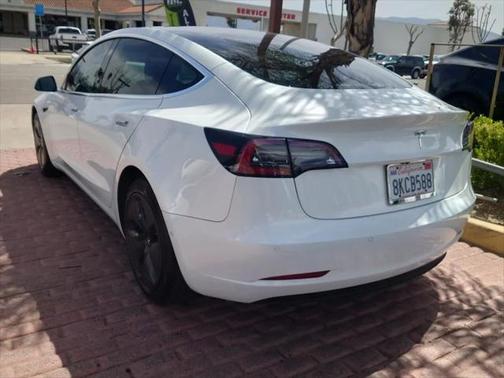 2018 Tesla Model 3 Standard