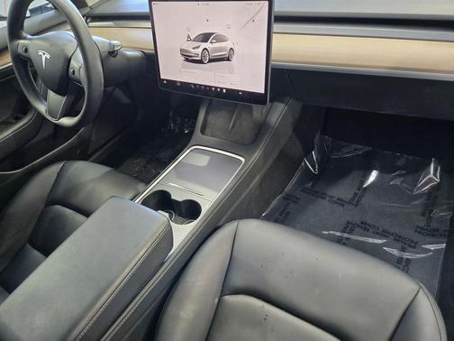 white 2023 Tesla Model 3 Standard Range