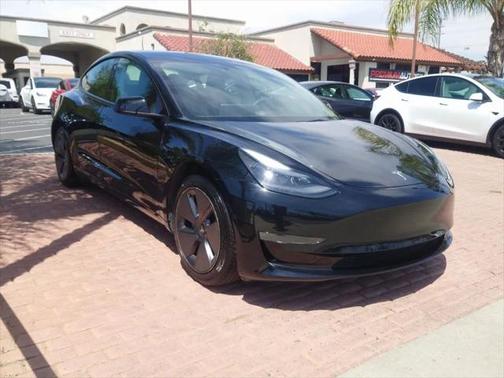 2022 Tesla Model 3 Standard Range