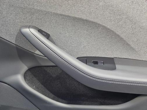 gray 2024 Tesla Model 3 Long Range